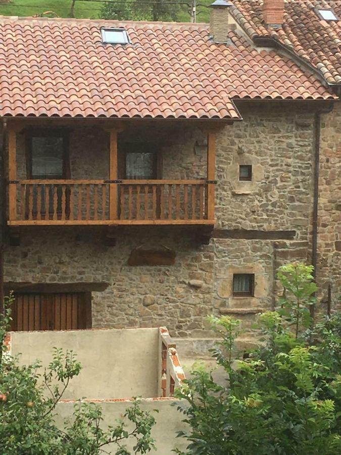 La Rama Del Castor Villa Espinama Bagian luar foto