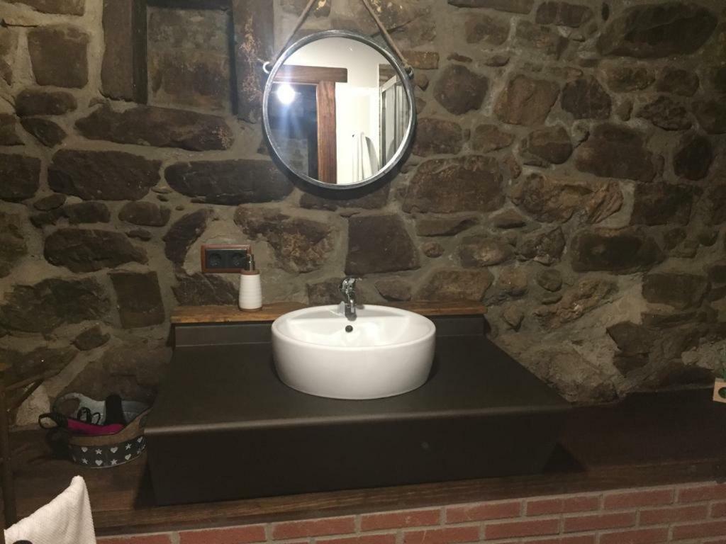 La Rama Del Castor Villa Espinama Bagian luar foto